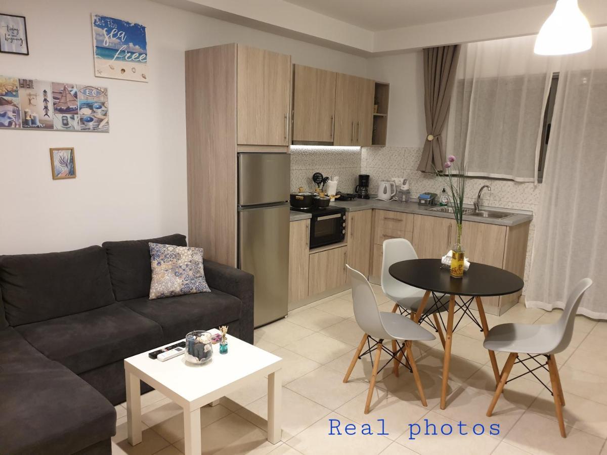 Blue - Comfy Center Rodos Apartment Asgourou ภายนอก รูปภาพ