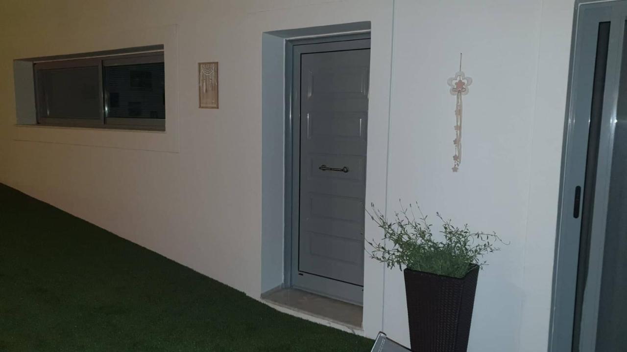 Blue - Comfy Center Rodos Apartment Asgourou ภายนอก รูปภาพ